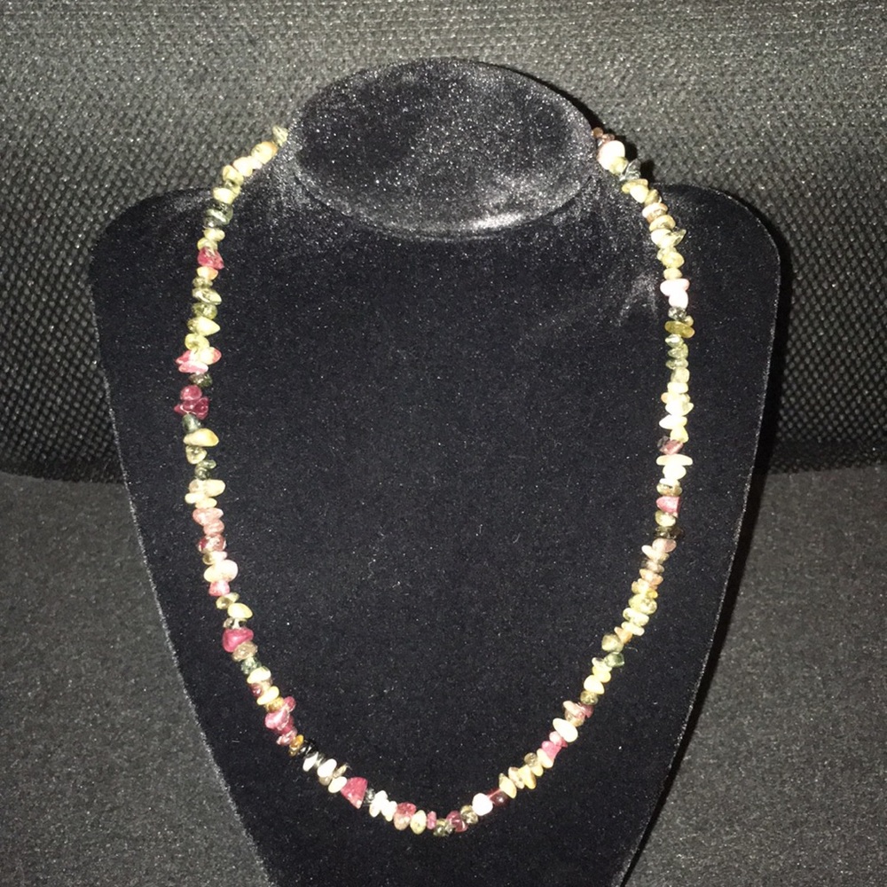 Stone necklace 18” Women’s